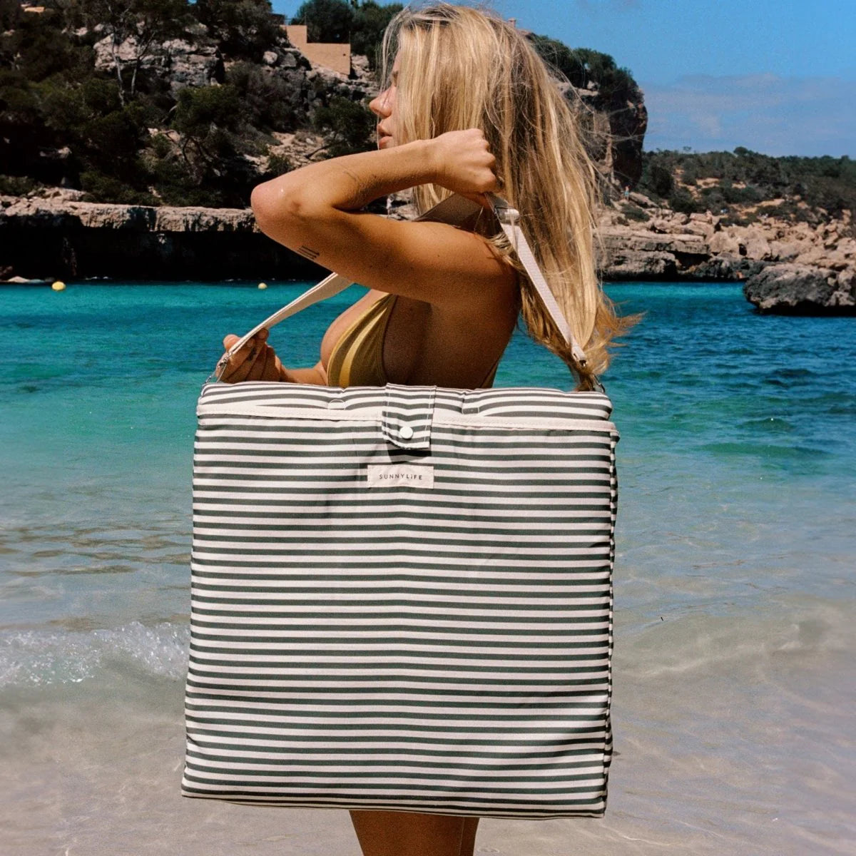 Sunnylife Reclining Beach Chair – The Vacay