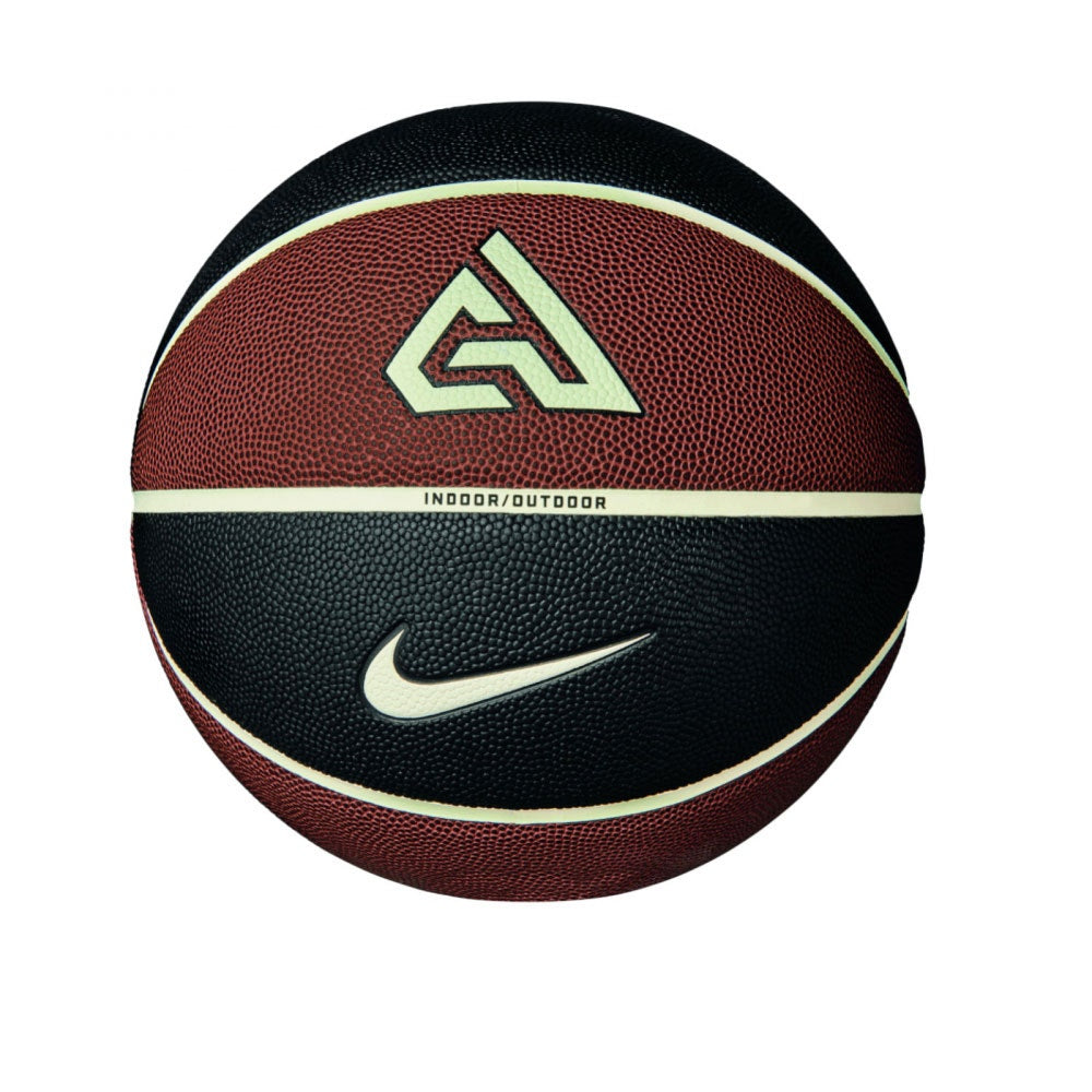 Nike All Court 2.0 8P Giannis Antetokounpo